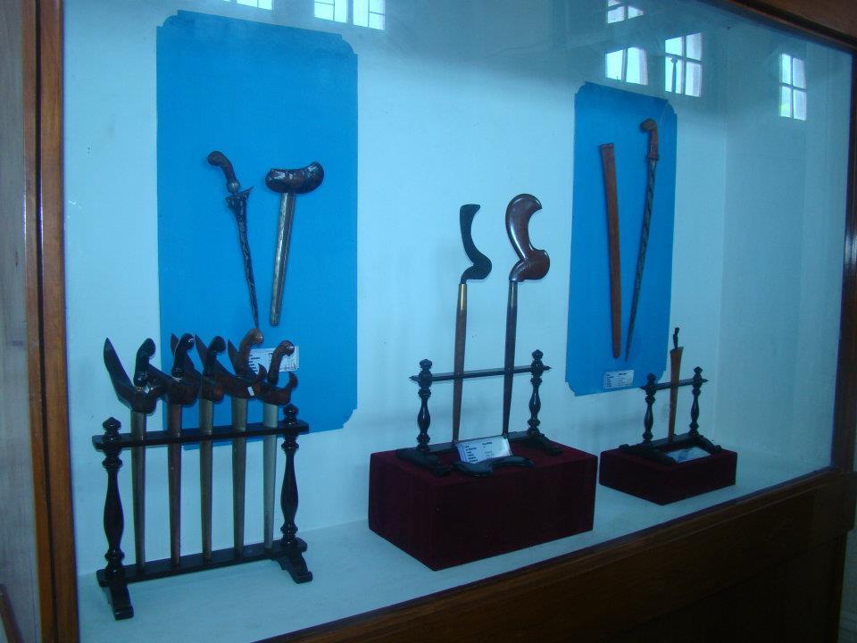 ***** KOLEKSI KERIS MUSEUM TOSAN AJI *****