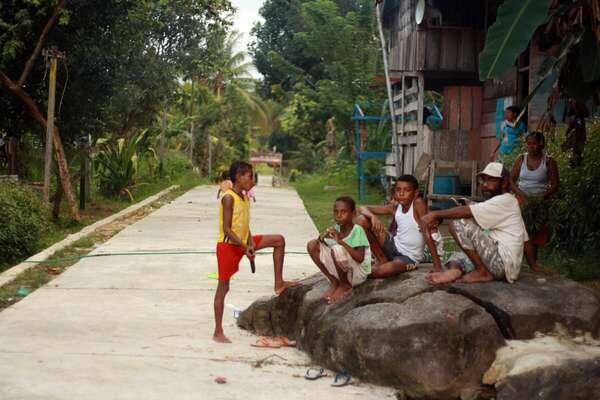 (DESA UNIK) Selalu diguyur hujan pada sore hari 