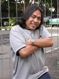 Anggota DPRD Asyik Main Game Saat Sidang Paripurna