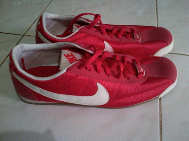 sepatu nike classic original size 40 -41 -42 (nga ori uang kembali)