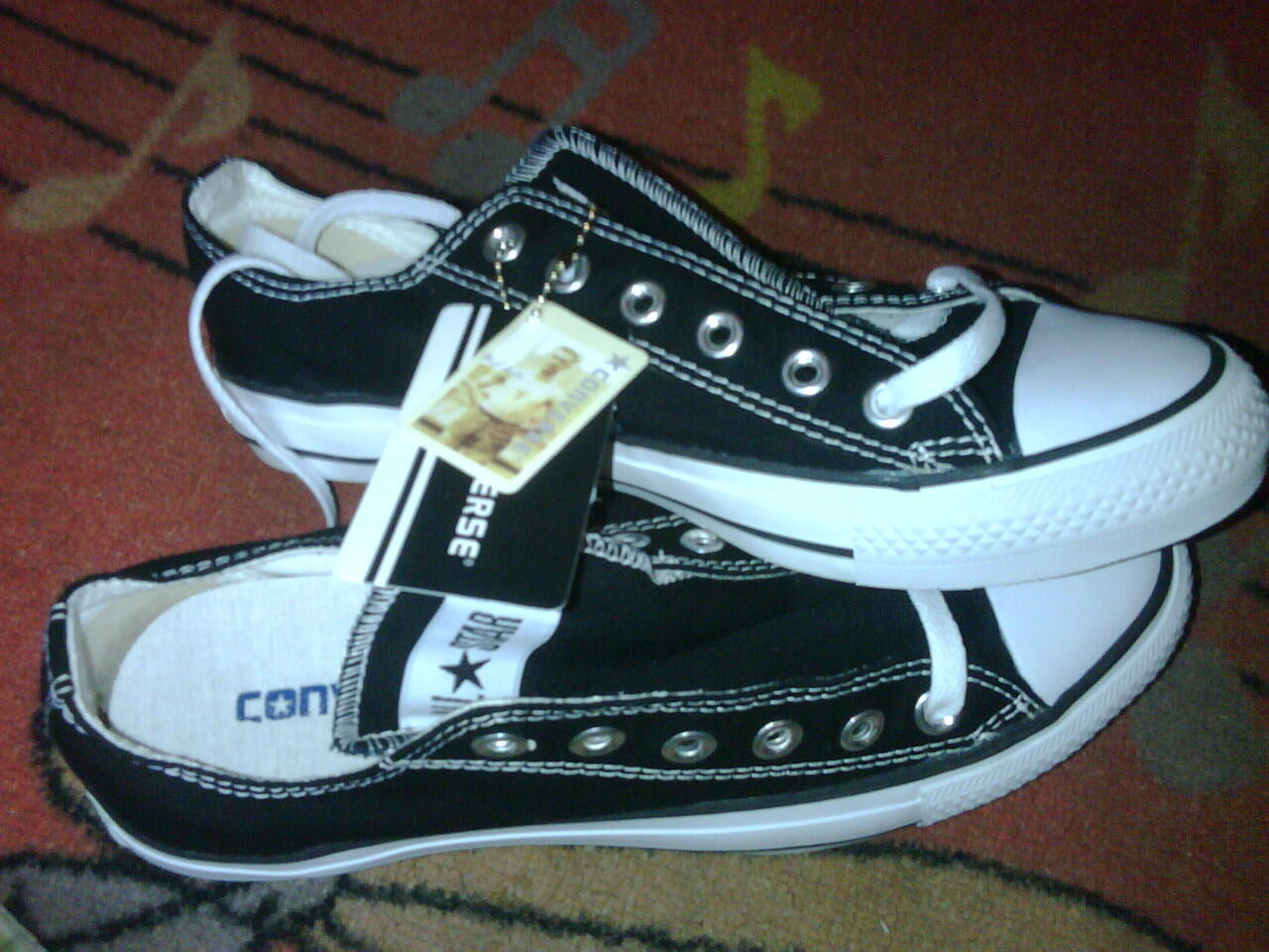 Sepatu Converse Canvas Original Indonesia