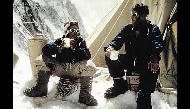 60 Tahun Edmund Hillary dan Tenzing Mencapai Puncak Everest