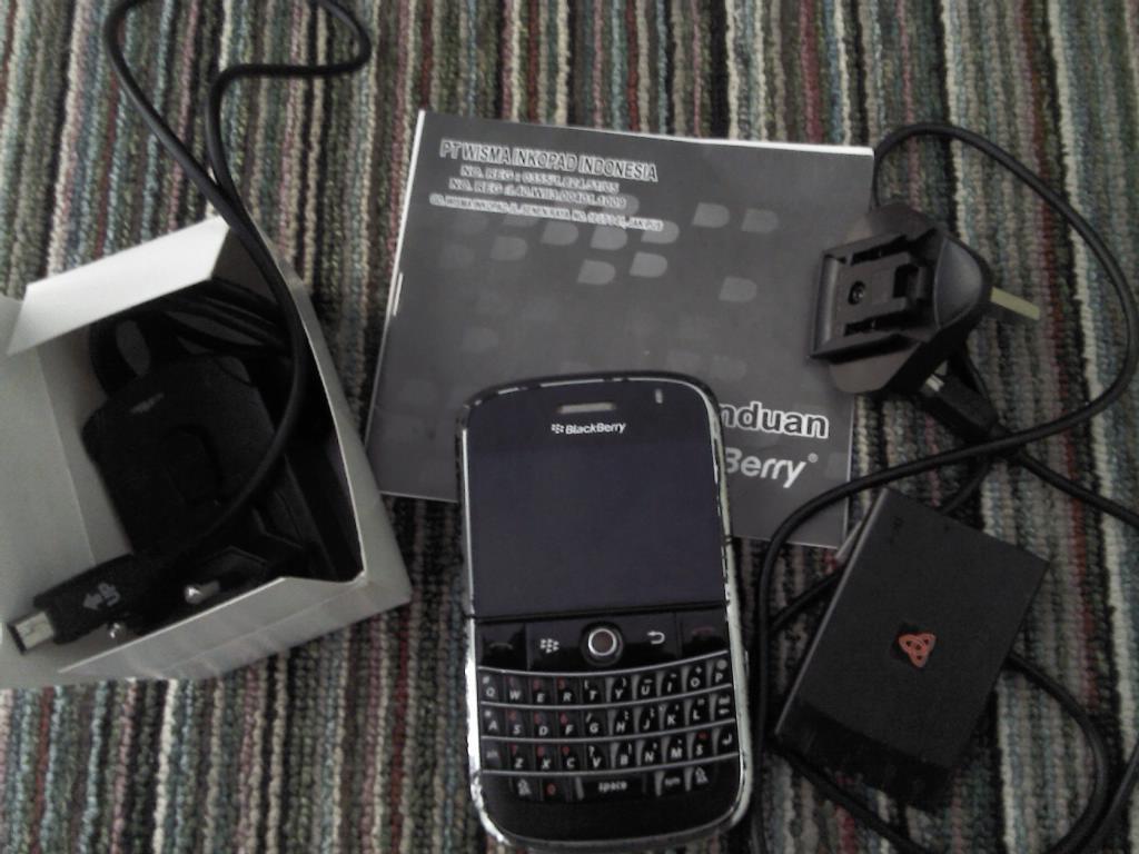 hp bb blackberry bold 9000 murah jogja yogya