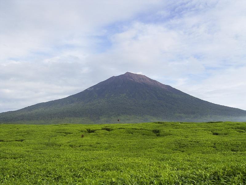 5 Gunung Angker Untuk Para Pendaki