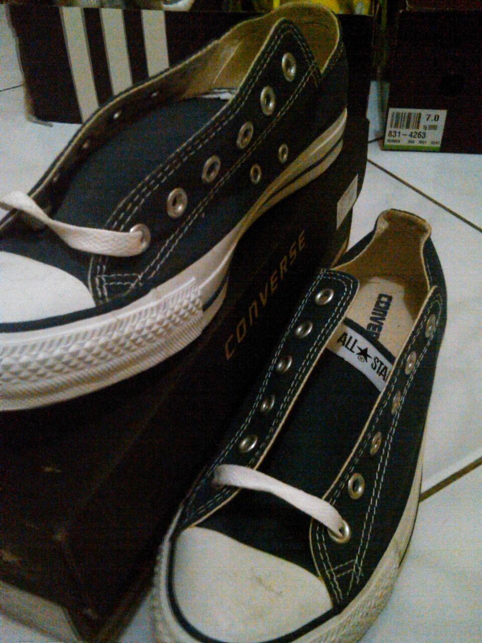 Jual sepatu Converse Original ada 2, Cream Mid and Navy Low