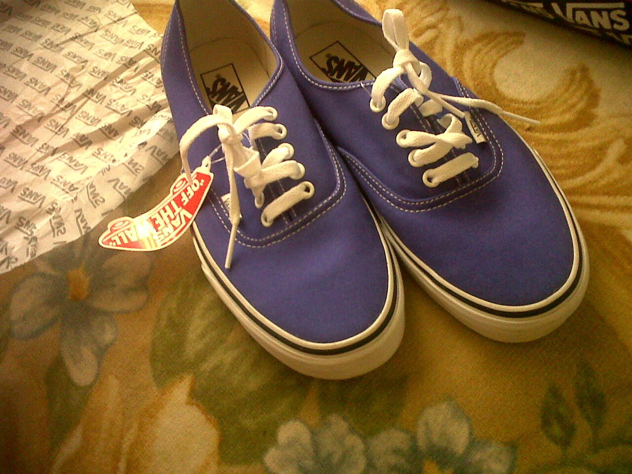 JUAL VANS AUTHENTIC VIOLET SPECTRUM SIZE 9 (42) waffle GSI