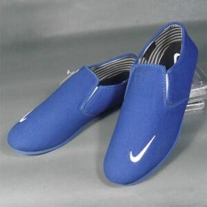 JUAL SEPATU JALAN ADIDAS, NIKE, & VANS MURAH BERKUALITAS