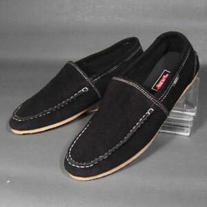 JUAL SEPATU JALAN ADIDAS, NIKE, & VANS MURAH BERKUALITAS
