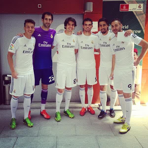 Kostum Real Madrid Akan Berhias Sponsor Baru