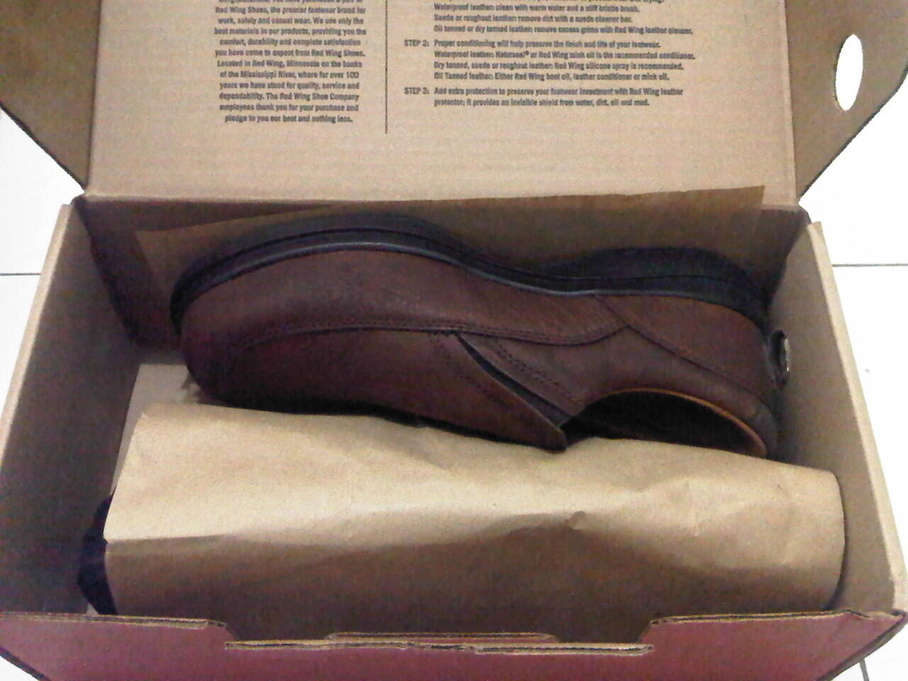 JUAL SEPATU RED WINGS "ORI" BNIB UKURAN 42 dan 43 WARNA COKLAT