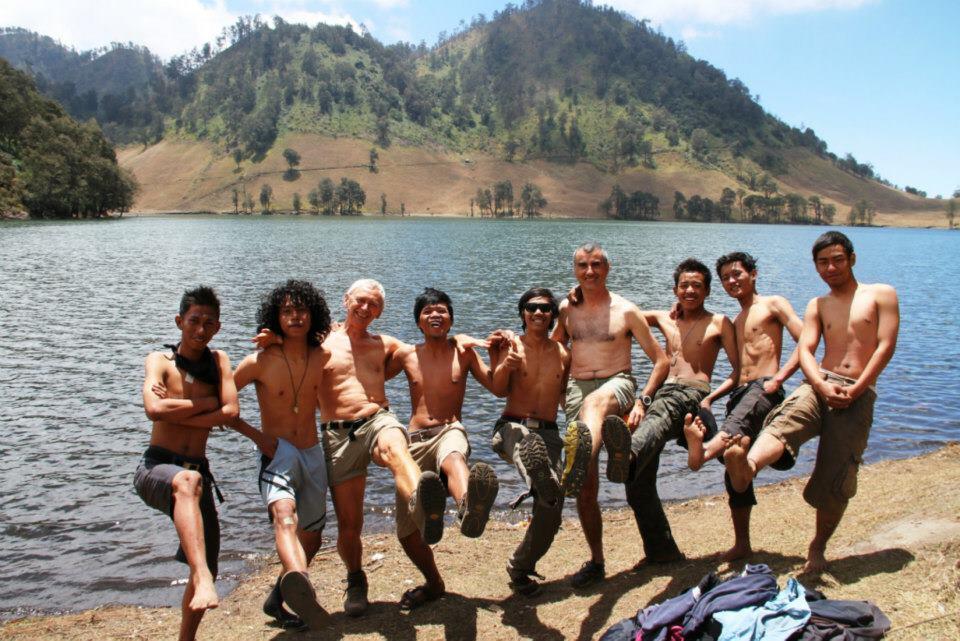 Ranu Kumbolo, surga dunia di timur Pulau jawa :D