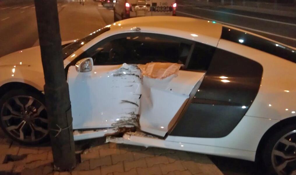 Bayangin kalo agan yang ngalamin punya mobil ini.
