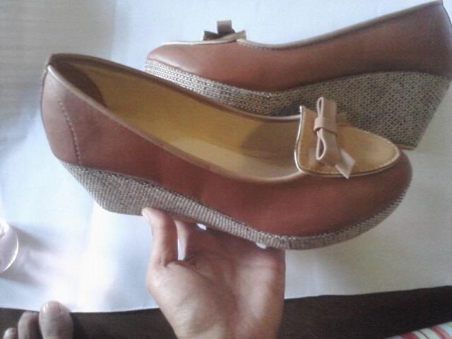 Wedges Vintage Murah