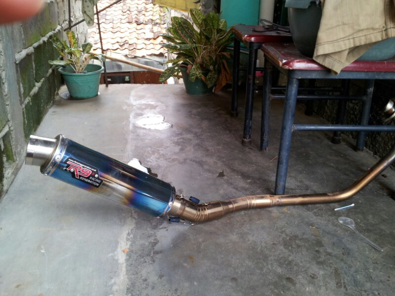 knalpot r9 vixion