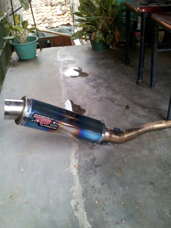 knalpot r9 vixion