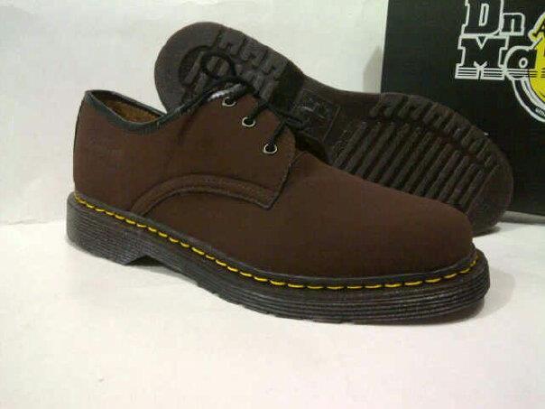 #_Dr MARTENS_#