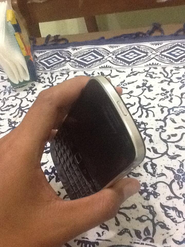 Blackberry montana 9930 jogja