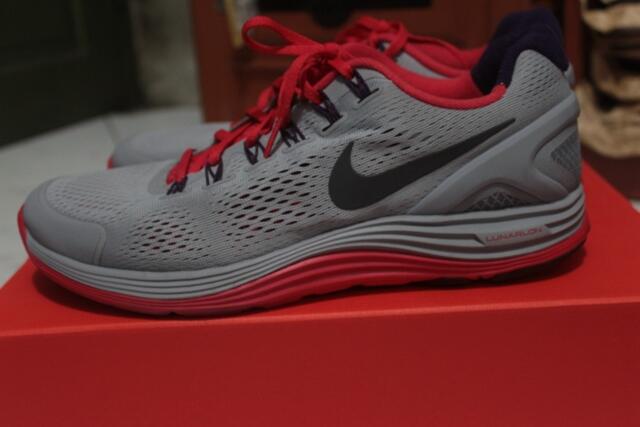Nike Lunarglide+ 4 size 9,5/42.5