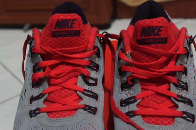 Nike Lunarglide+ 4 size 9,5/42.5