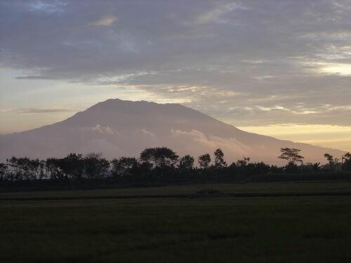 &#91;CATPER&#93; NEGERI DI ATAS AWAN 10 - 11 MEI 2013 (LAWU 3265 MDPL)