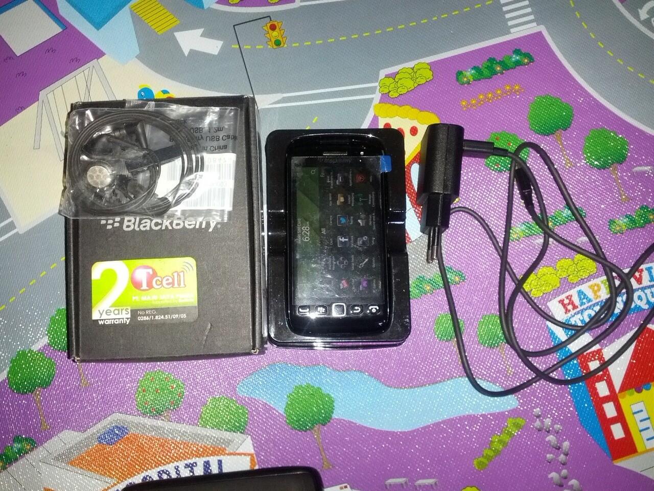 Blackberry Torch 9860 Monza Harga 2.000.000