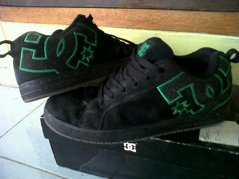 wts DC Shoes USA for two original