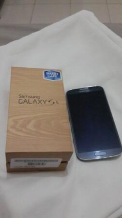 Samsung Galaxy S4 Black masih 1 minggu pakai