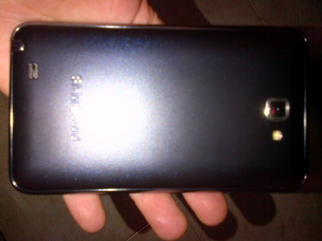 samsung galaxy note 1 harga nego sepuasnya kondisi 99%