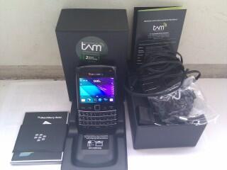 JUAL BLACKBERRY BELLAGIO 9790 BLACK Buka iphone,samsung,android