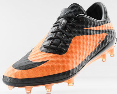 NIKE Rilis New Boot Type Atack 