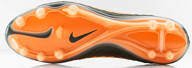 NIKE Rilis New Boot Type Atack 