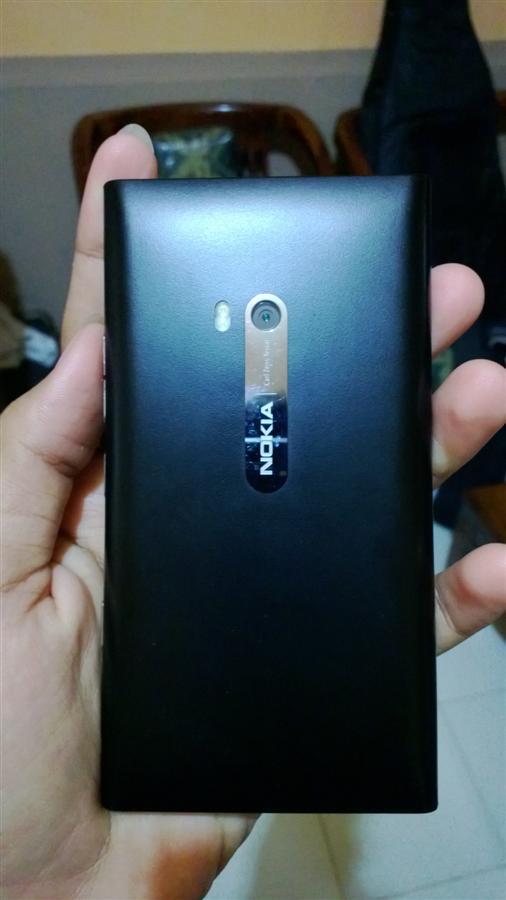 Nokia Lumia 900 Black Mulus+Garansi Panjang
