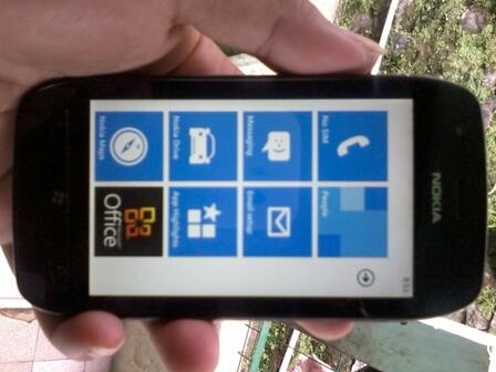 Nokia Lumia 710 Mulus segel dan Garansi -+4 bulan lagi