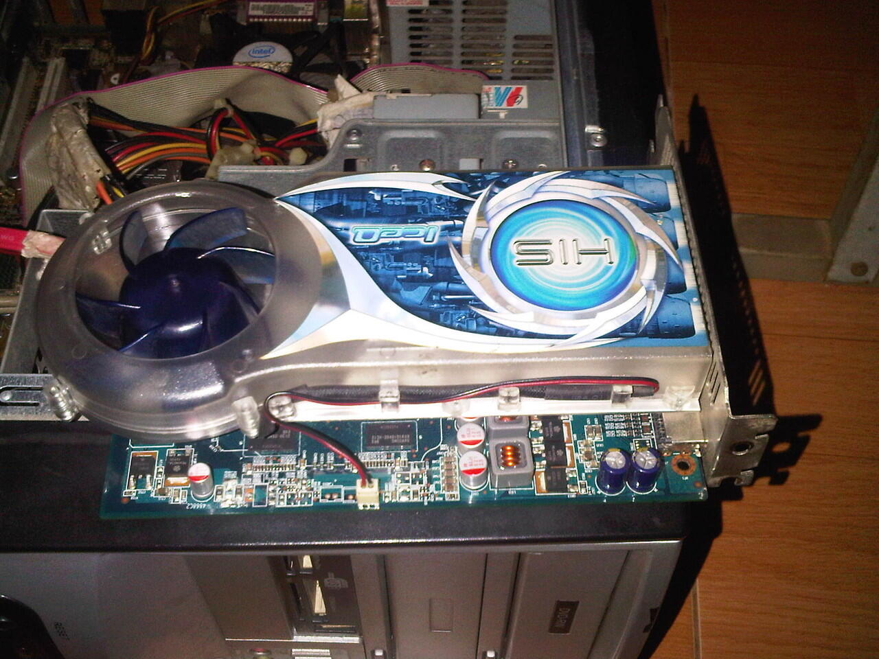 WTS his hd 4670 1gb ddr3 128bit + PSU enlight 300w SECOND MURAAH