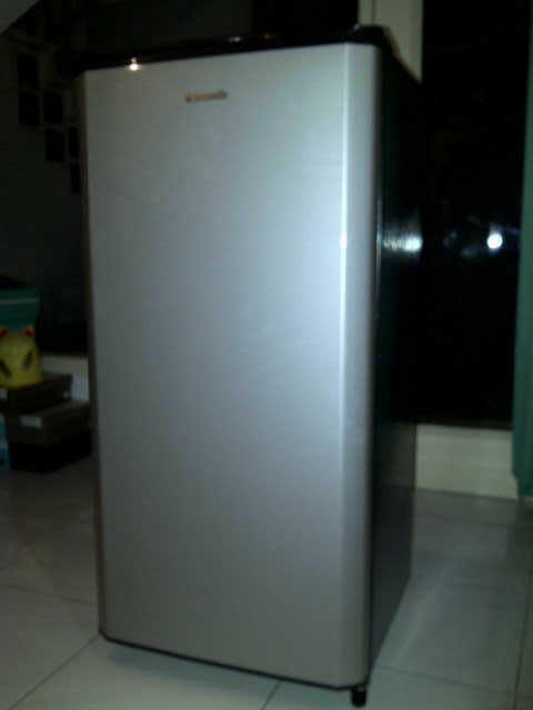 Jual Kulkas Panasonic NR-A172S-B 1 pintu baru pakai 2 minggu