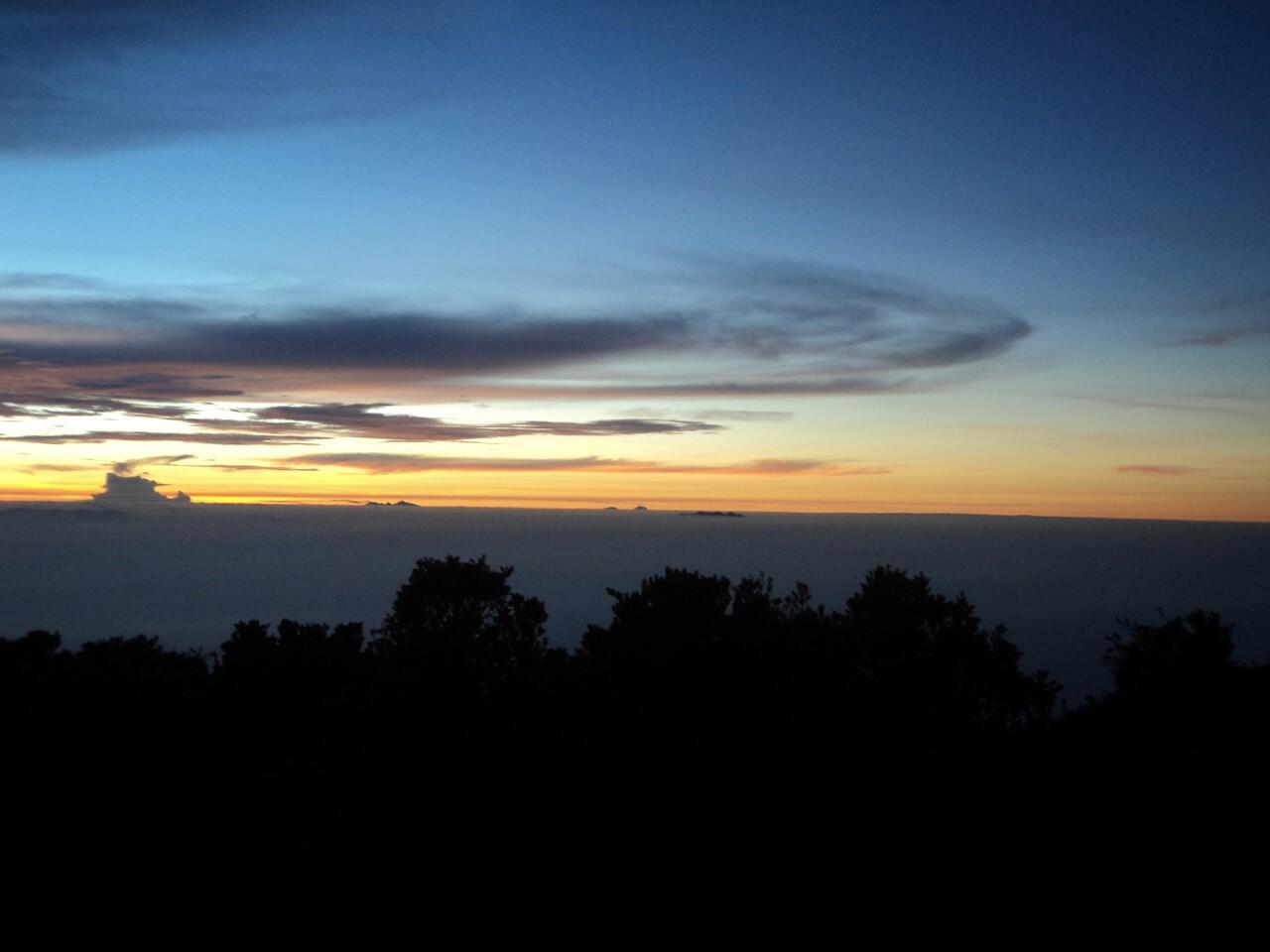 &#91;CATPER&#93; NEGERI DI ATAS AWAN 10 - 11 MEI 2013 (LAWU 3265 MDPL)