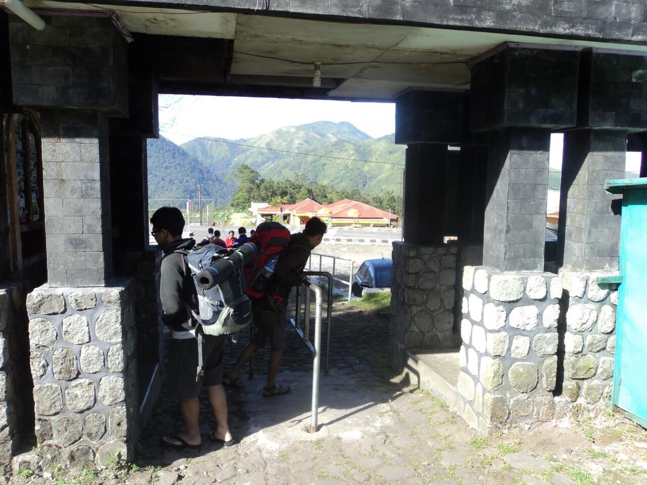 &#91;CATPER&#93; NEGERI DI ATAS AWAN 10 - 11 MEI 2013 (LAWU 3265 MDPL)