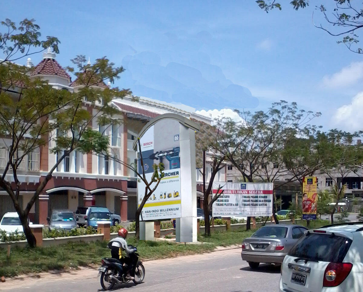Tes Edit Gambar Orang Advertising