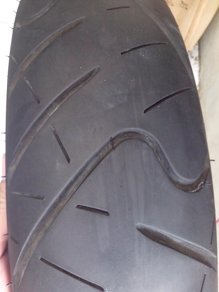 WTS ban IRC Road Winner copotan Ninja ukuran 130/70 dan 110/70