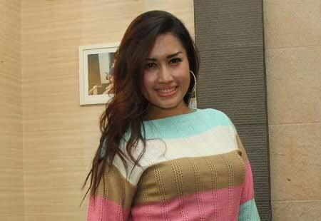 5 Kisah Nikah Siri Artis Berujung Tragis