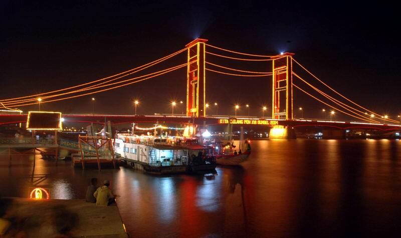 sejarah jembatan AMPERA(AMANAT PENDERITAAN RAKYAT)