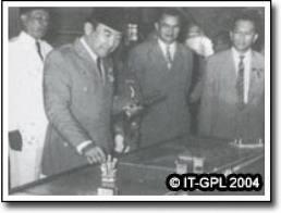 sejarah jembatan AMPERA(AMANAT PENDERITAAN RAKYAT)