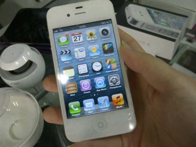 Iphone 4 Smartfren BNIB Murah Mantab