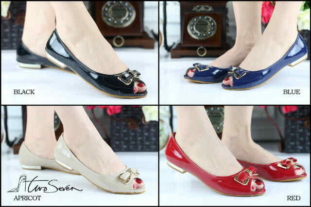 NEW ARRIVAL TWOSEVEN, VINE WEST, TREASURE ALBUM JUNI 2013