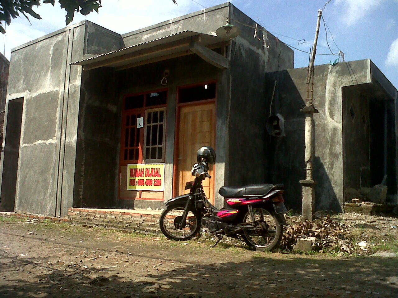 Rumah Setengah jadi Griya Kencana Mulya Jombang (GKM)
