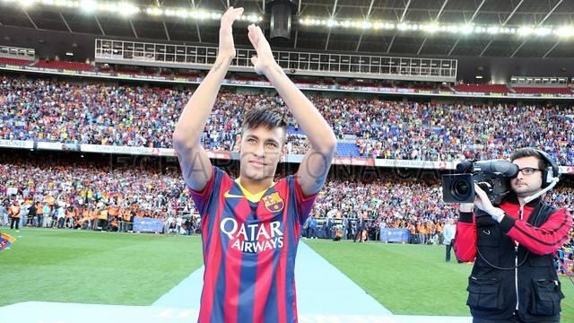 Neymar di Camp Nou (For the First Time)