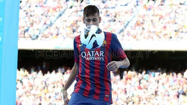 Neymar di Camp Nou (For the First Time)