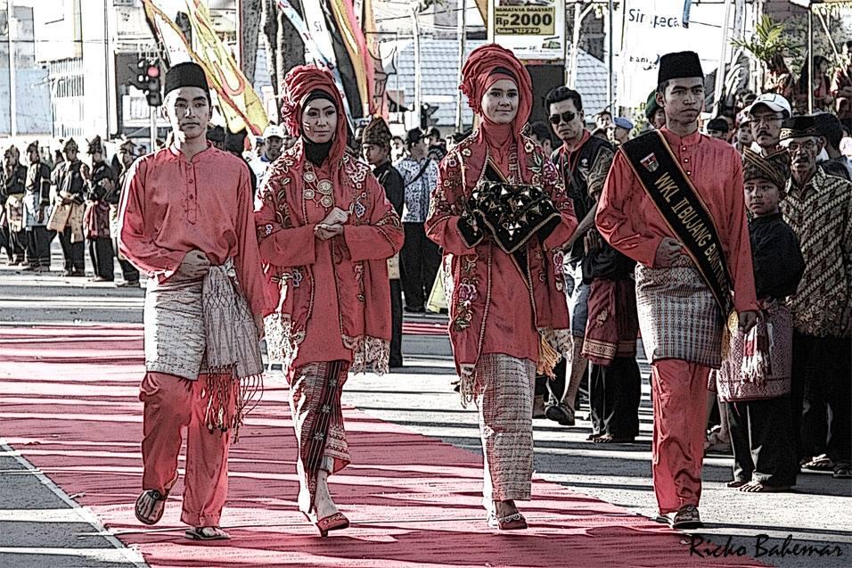 SEKILAS TENTANG FOTO-FOTO &quot;TOUR DE SINGKARAK 2013&quot;