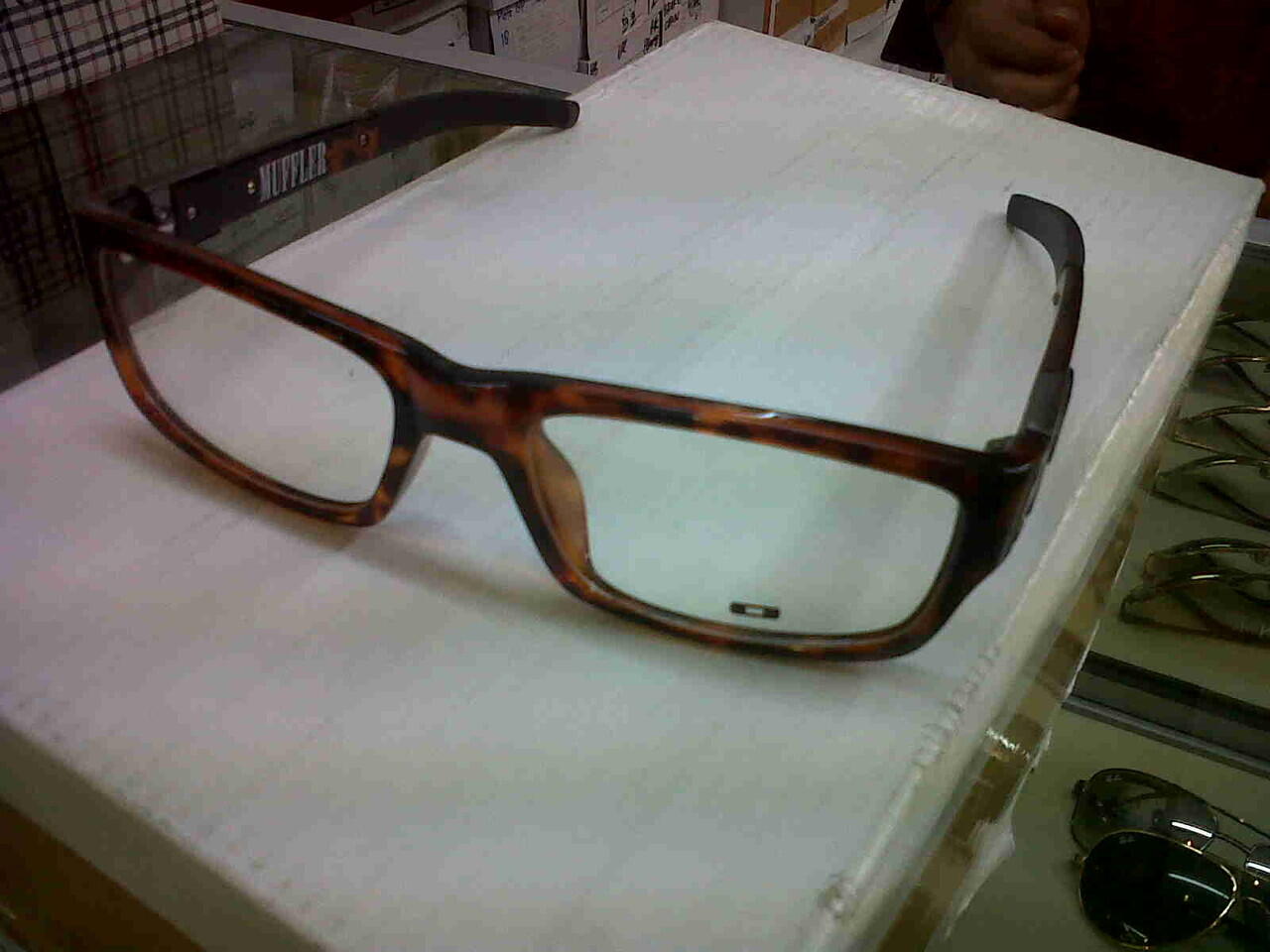 FRAME/SUNGLASSES/KACA MATA OAKLEY ALL SERIES KW SUPER,99% LIKE ORIGINAL
