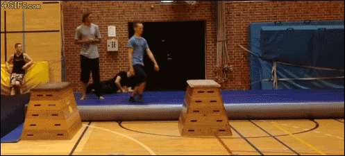 Gambar GIF keren, menakutkan, mengerikan... Asli bagus semua ;)